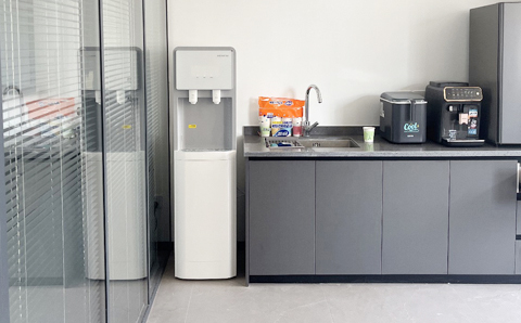 上海某某建筑工程有限公司-租赁SG·亚洲胜游反渗透直饮水机MR-1250